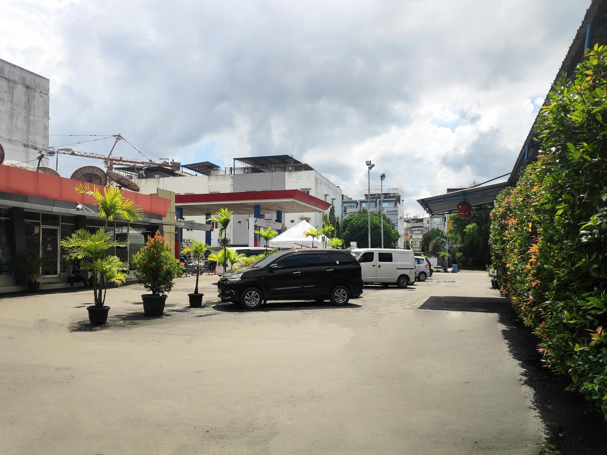 Urbanview Os Residence Medan By Reddoorz Esterno foto